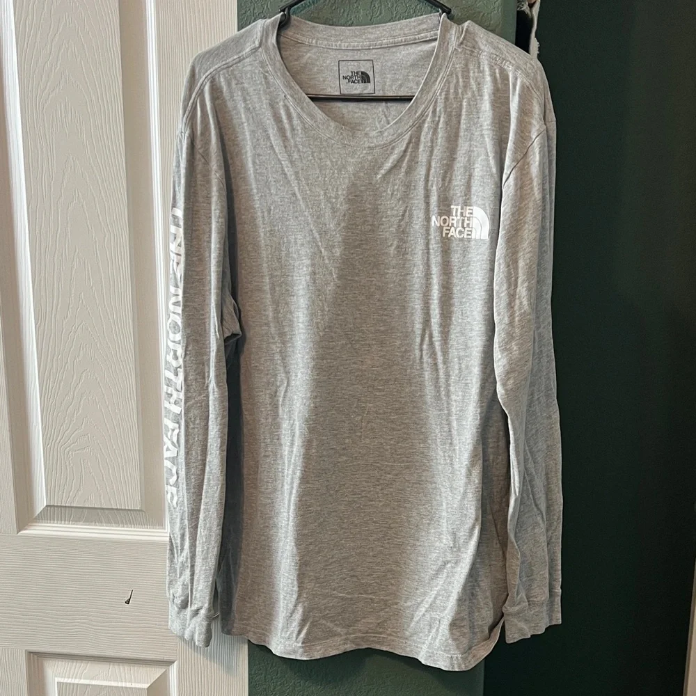 The North Face Light Gray Long Sleeve Tee